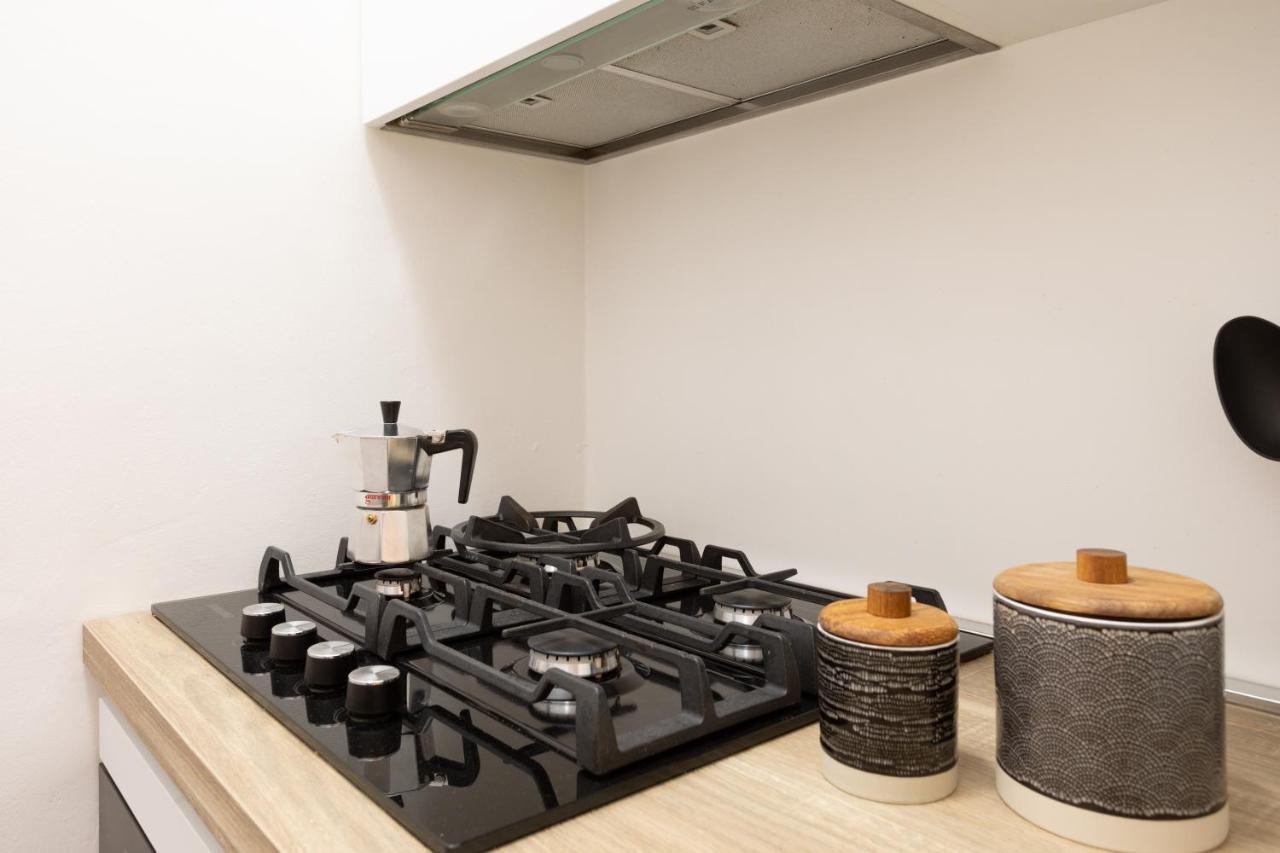 Xenia Apartments - Enjoy Porta Venezia In Modern Apt- 10 Min From Duomo 밀라노 외부 사진